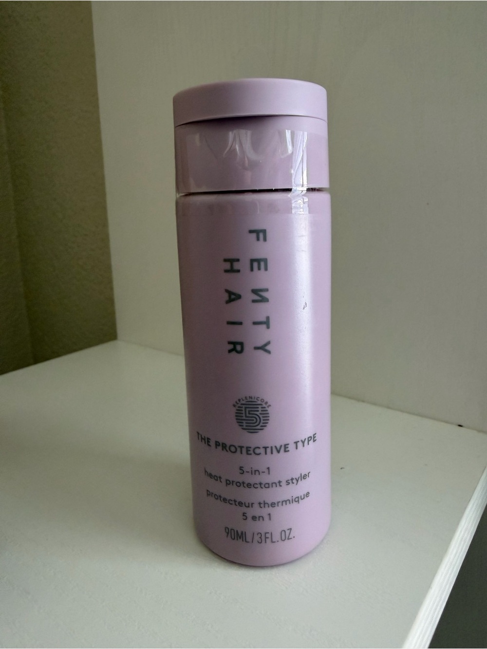 Fenty Hair - The Protective Type Heat Protectant Styler - Pink